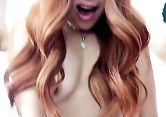 This babe Cums Hard On A Dildo Whilst Pegging U