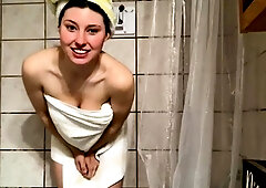 Amateur Blonde Teen Plays Solo with Toy Webcam Porn