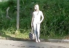 Shemale slut offers her big ass for a free ride