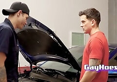 DakotPayne with his well hung size