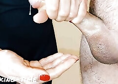 Teasing out that thick Christmas cum! xXx