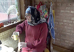 Fledgling, shemale ass