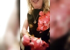 Sucking tranny wang in the club toilets previous to walking out onto the dance floor.