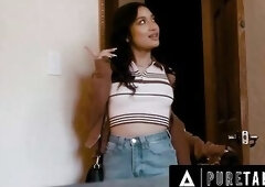 PURE TABOO Caught Off Guard Fresh Hire Avery Ebony Discovers That babe Will Have Intrusive Boss As Roommate