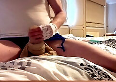 Man in pantyhose, hj, amateur crossdresser