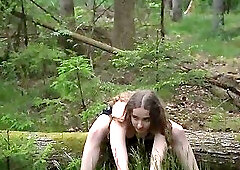 HOT YOGA IN THE FOREST