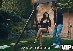 Vip4k. mature neighbor wants to play!