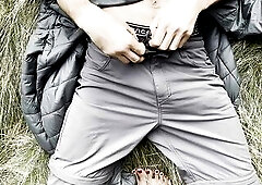 Wild blackberries made me sexually excited for a outdoor footjob