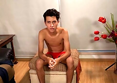 Bareback Me Daddy: Young Rossi licks Will Nouvak big dick