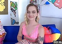 True Anal enjoying Joey White's bootie