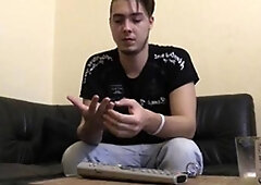 Debt Dandy: Cash-Strapped Xmas Fling