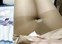 hawt secretary playing with her knob