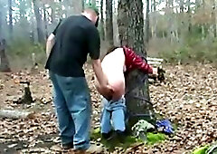 Kinky babe likes to get fucked in the forest, until she starts screaming from pleasure