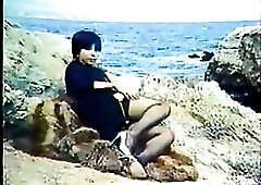 Greek Porn'70-'80 (To Mikrofwno tis ALIKHS-Katerina Spathi) 1-Gr2