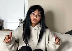 Teen no hands cum