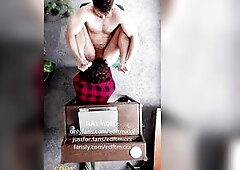 FTM Getting His Snatch Worshipped On A WFH Day