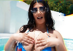 Sarah Arabic sucks and tit fucks big throbbing cock before anal