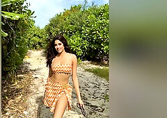 Gets Her Ass Fucked By Her Boyfriend With Pietra Radi