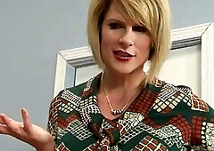 Busty blonde tranny Delia De Lions gets her asshole rammed