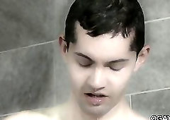 Twink Blake sucks 3 cocks