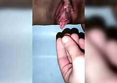 Trickling vagina each morning. What I get to do? Write in the comments ;)