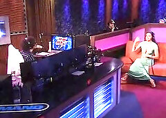 Adrianne Curry (Supermodel) orgasms on the sybian machine, The Howard Stern Show 2011, hawt model