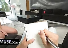 Step mommy promises me xxx if i learn how to concentrate ~ sex lessons for my first time