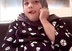 Naughty Crossdresser Hijab Utter Flick