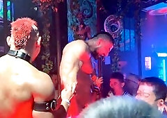Antony Cortinovis takes Jason Luna for a wild ride in the crowd and gives us a backstage view