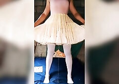 Whilst I was busy posing for the camera, I suddenly peed