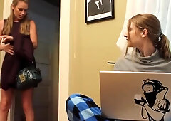 Amber Rayne getting her hairy pussy licked by Ela Darling