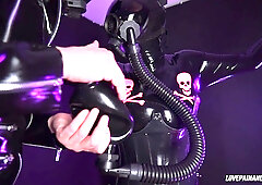 Behind-the-scenes casting session dives into latex and sensory play