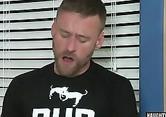 Muscle bear flip flop with cumshot