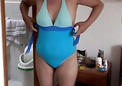 1st time on the beach that I show off and masturbate in front of my stepson, this guy desires to bang me