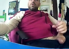 Big-Cock Bear Masturbating on Webcam