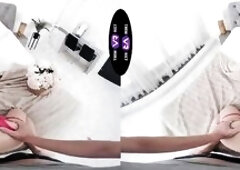 It’s a special day for Daruma Rai and her boyfriend. In fact, it’s their anniversary day. She was afraid the dude would forget about the day, but 