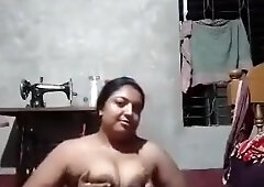 Chubby Bengali Housewife Nude Pussy Fingering Show