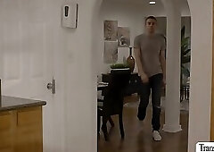 Mature Syren De Mer loves getting analed