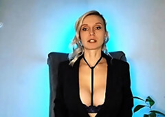 Awesome Big Boobs Blonde Masturbates In The Shower