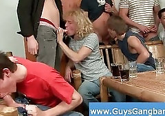 Teens sucking eachothers cocks in a wild orgy