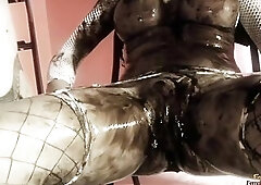 Overspread in chocolate during the time that fucking excites the brunette hair sufficiently to ride until the chair breaks