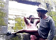 Student bang Afro small with his BBC