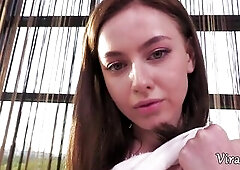 Первый Анал eighteen-летней Красотки Весом Всего 40 кг с Отчимом