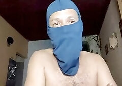 Stink Hairymale gets cozy in Batman-themed solo videos