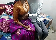 Devar Ne Mauka Dekh Desi Bhabhi Ko Chocolate Khilaa Ke Pela