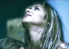 Hardcore Parasited Lesbo Sex - Hotty on Hotty Trio Action with LOADS of Squirt