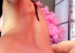 Fuck Machine Brought Marry to a Strong Orgasm