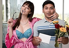 Busty hottie with round ass Lexi Luna screwed in the missionary pose