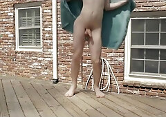 Exhibitionist Twinks Love Outdoor Handjobs on Webcam1f