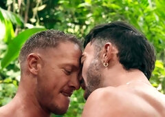 Sean Cody: Holden and Paul's Passionate Kisses